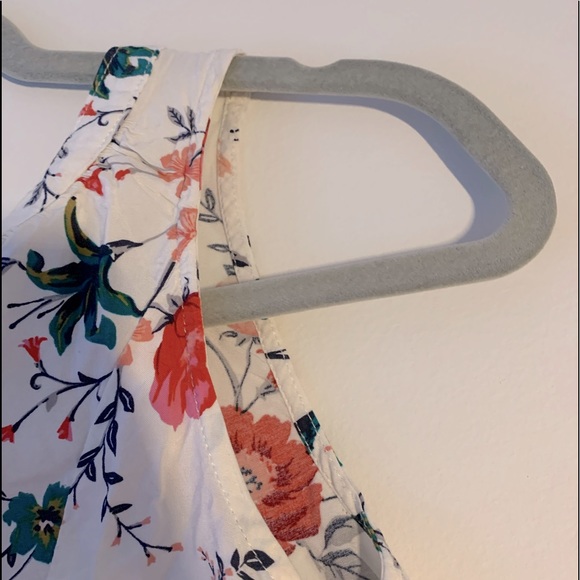 Old navy floral dress, size youth L with pockets - Picture 2 of 6